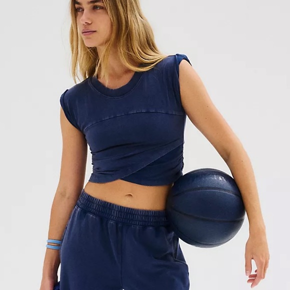 Free people movement HOT SHOT crossover t-shirt 1 only TOP navy blue NWOT - Picture 3 of 10